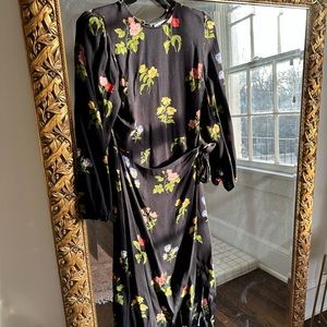 Reformation- size 6- black floral dress with tie skirt